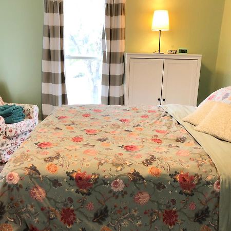 The Lodge Dog And Family Friendly 5 Bedrooms 13 Guests 10 Beds Saint Peter Екстер'єр фото