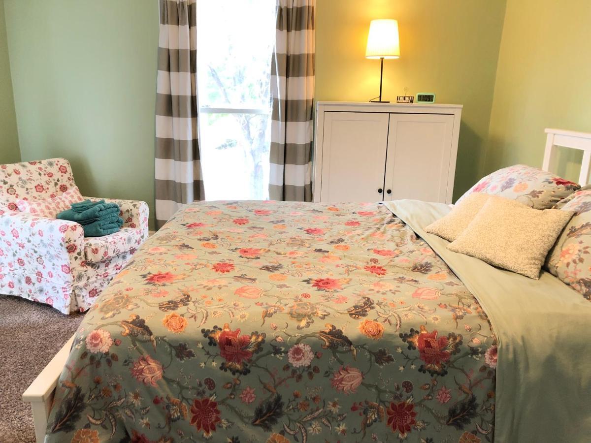 The Lodge Dog And Family Friendly 5 Bedrooms 13 Guests 10 Beds Saint Peter Екстер'єр фото